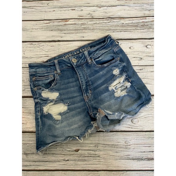 American Eagle Outfitters Pants - American Eagle Hi-Rise Shortie Distressed Denim Shorts Medium Wash Womens Size 8